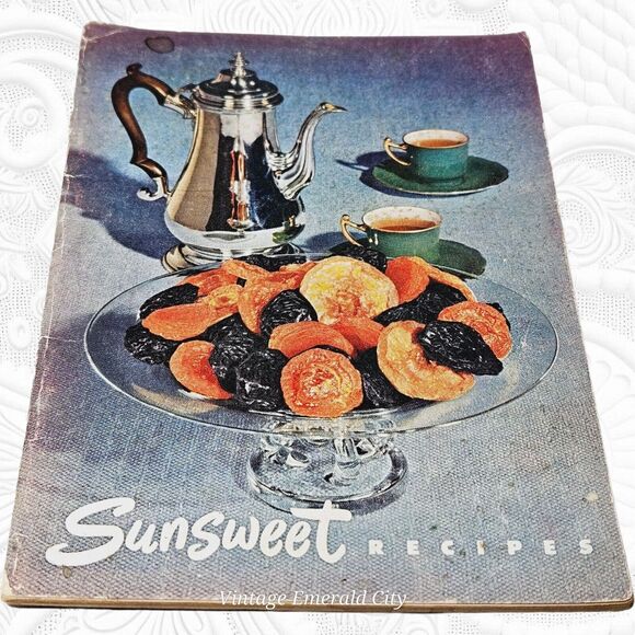 Vintage Sunsweet Recipe Cookbook 1950 Booklet Retro Recipes Health & Happiness - Picture 10 of 10